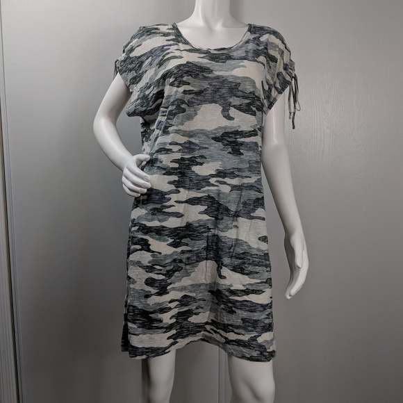 Vince Camuto Dresses & Skirts - Vince Camuto dress lace up sleeve size XL B4